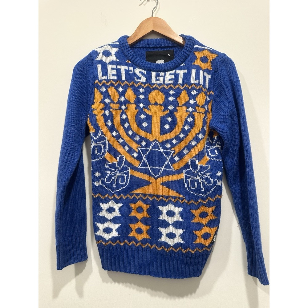 American‎ Stitch Hanukkah sweater Small